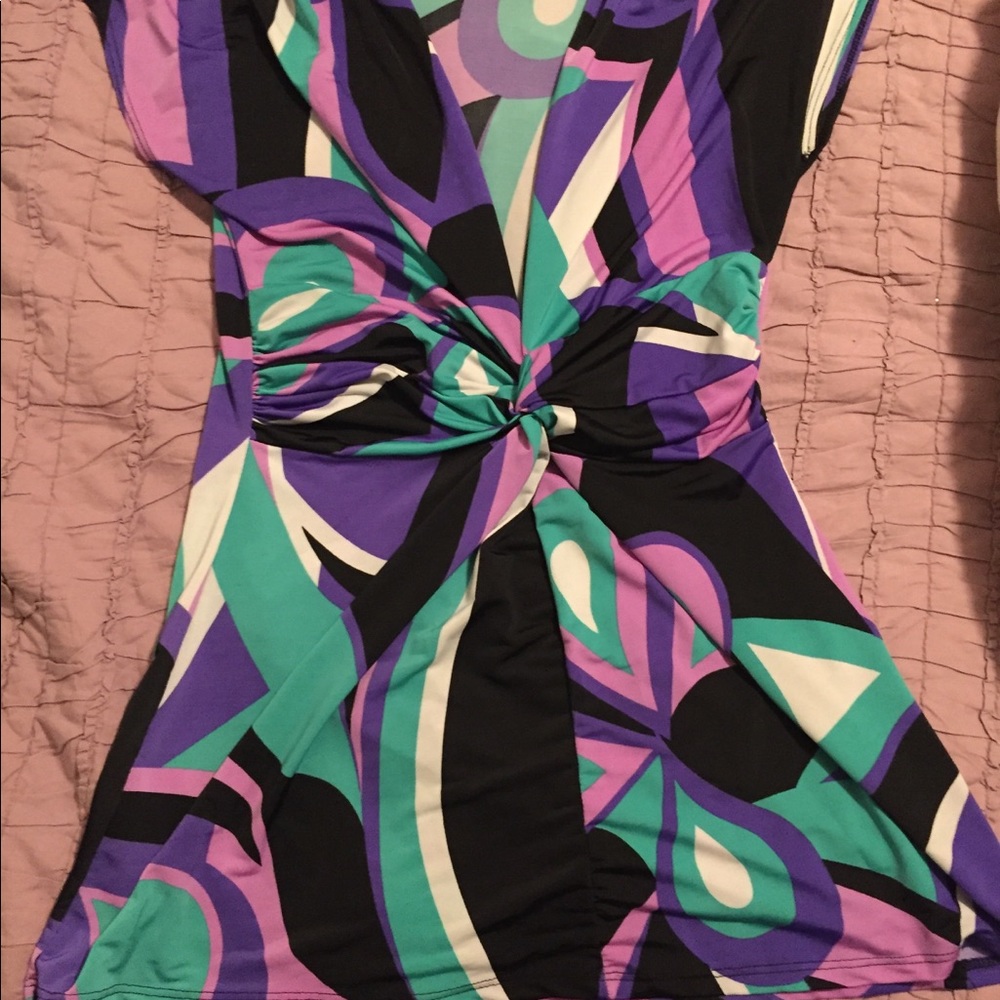M- Shirt Wet Seal, great condition